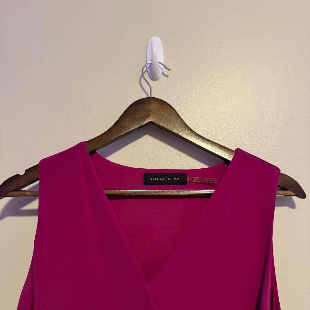 IVANKA TRUMP Women's Pink Sleeveless Wrap Dress Small Timeless Elegant Business